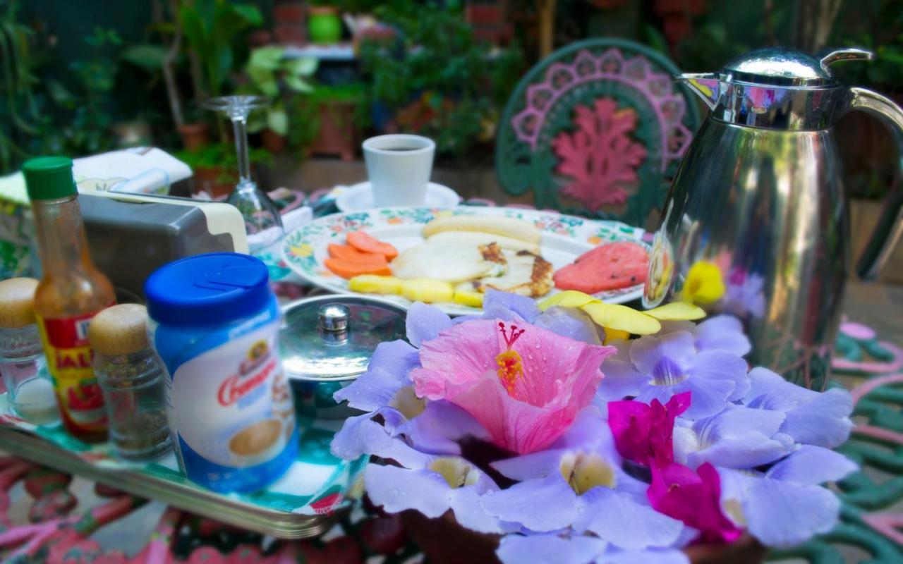 Hotel Oasis Σαν Σαλβαντόρ Εξωτερικό φωτογραφία