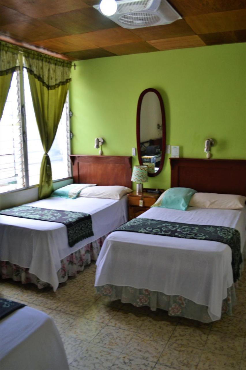 Hotel Oasis Σαν Σαλβαντόρ Εξωτερικό φωτογραφία